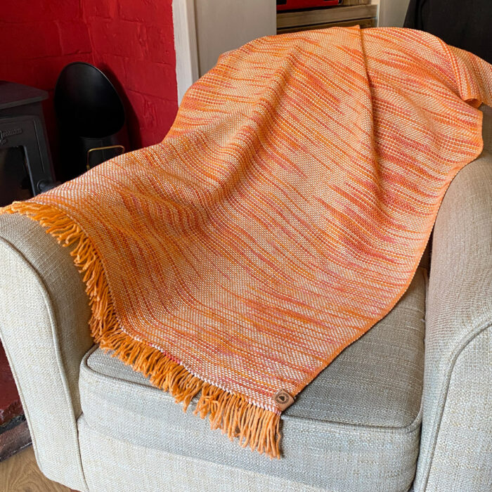 Sunset Shawl | sunset 傑 MOSSA WOOL WIDE SAROUEL SLACKS Handwoven