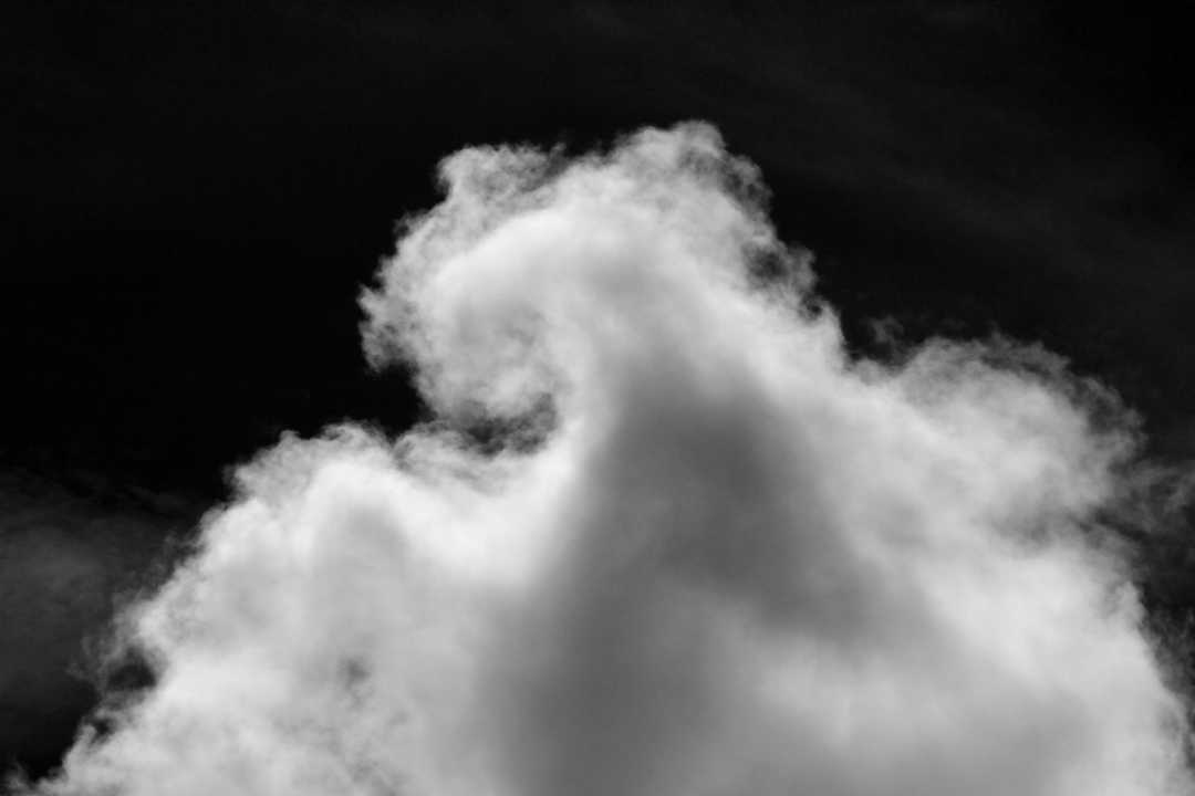 2017-04-10 Wolken_0008 B&W ns klein